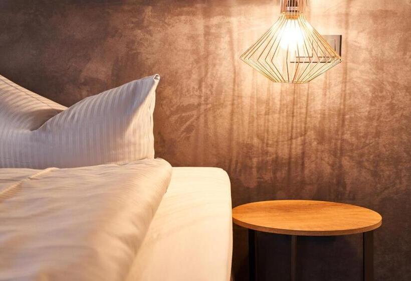 Номер Комфорт, Novitel Hotel Kirchheim   München Messe