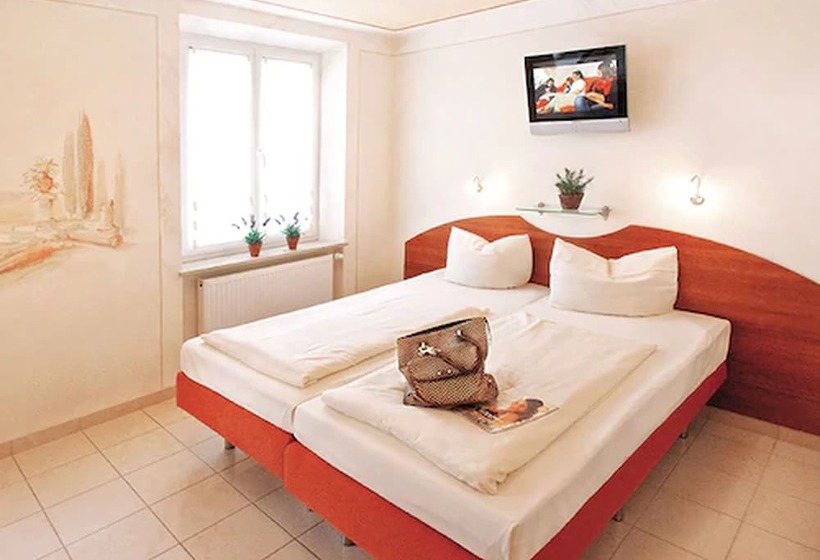 Номер Стандарт, Stadthotel Passau
