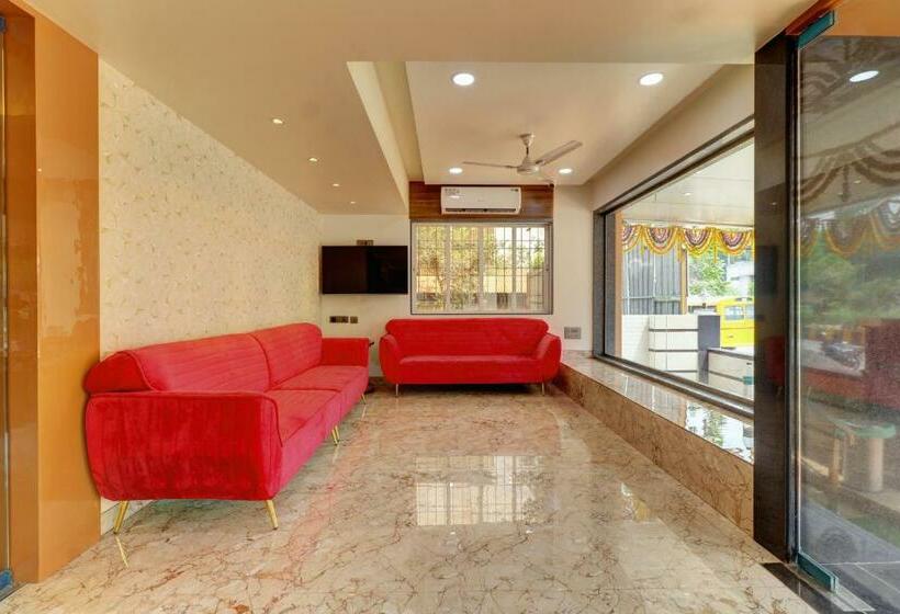 Номер Deluxe, Fabhotel Grand Inn I   Ttc Industrial Area, Dighe