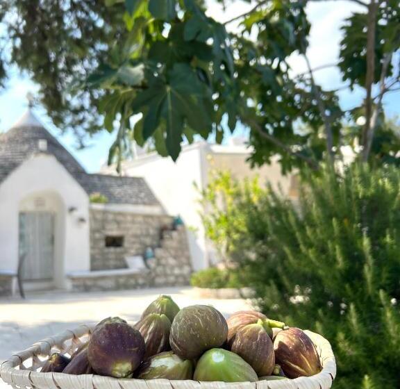 ویلای یک اتاق خوابه با استخر شنا, Il Trullo Di Simona