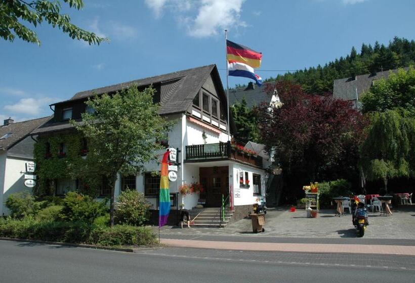 Апартаменты 3 Спальни, Gasthof Holländer Eck