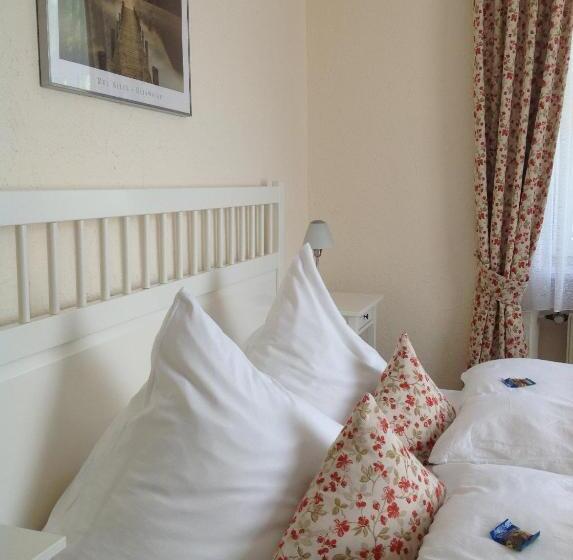 اتاق راحتی, Moselland Hotel Im Enderttal Zum Onkel Willi