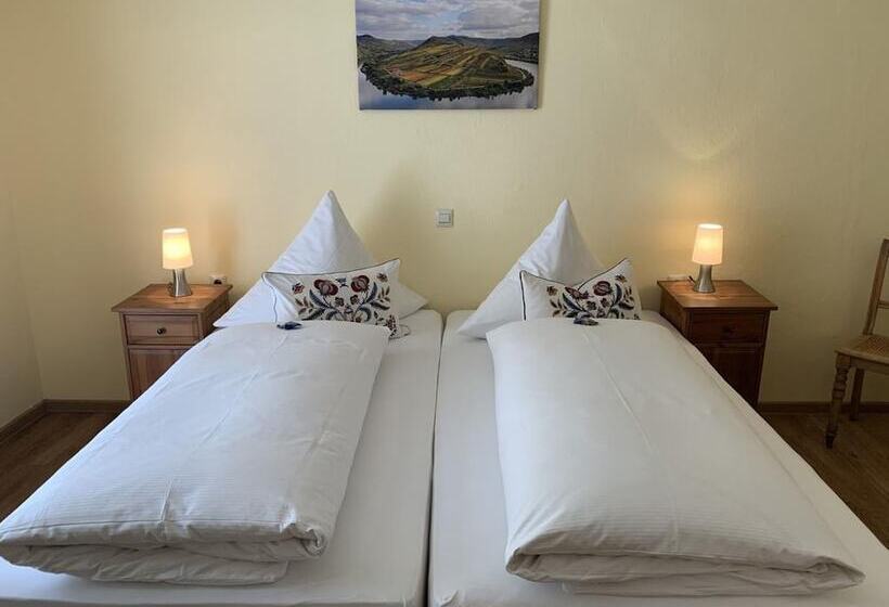 اتاق راحتی, Moselland Hotel Im Enderttal Zum Onkel Willi