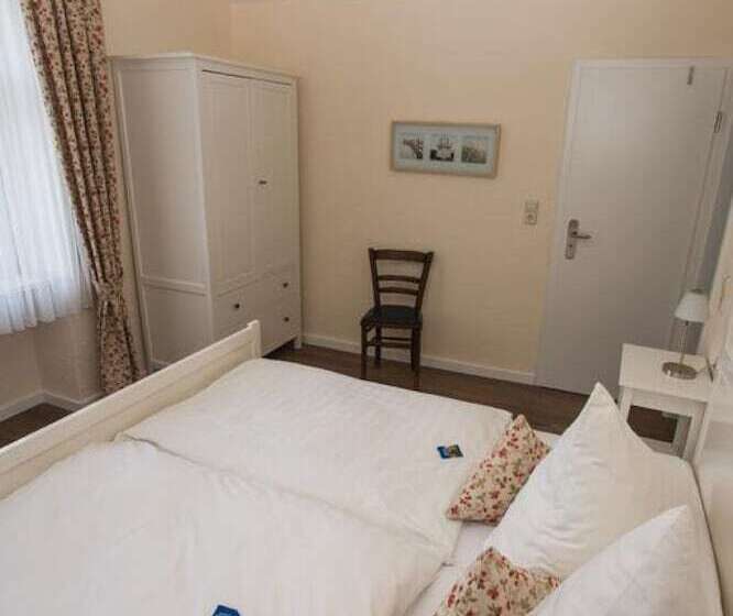 اتاق راحتی, Moselland Hotel Im Enderttal Zum Onkel Willi