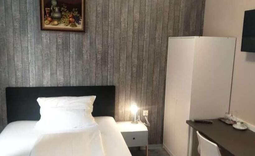 Номер Стандарт, Panorama Hotel Frankfurt Offenbach Süd