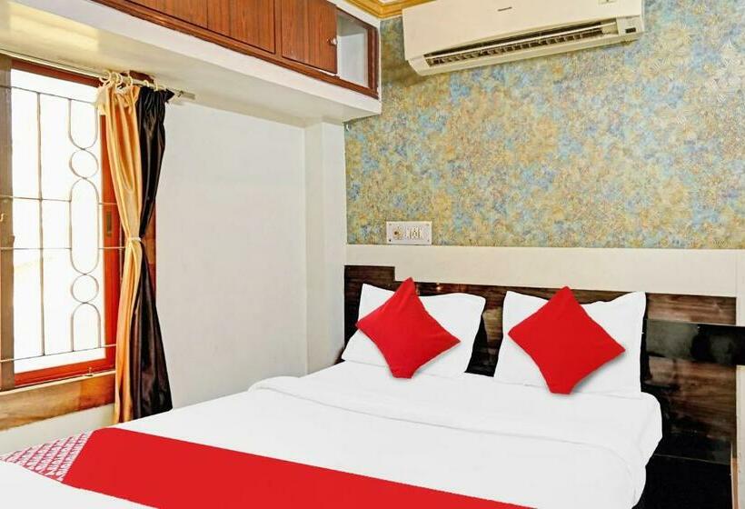 트리플 클래식 룸, Flagship Hotel Om Shanti Inn