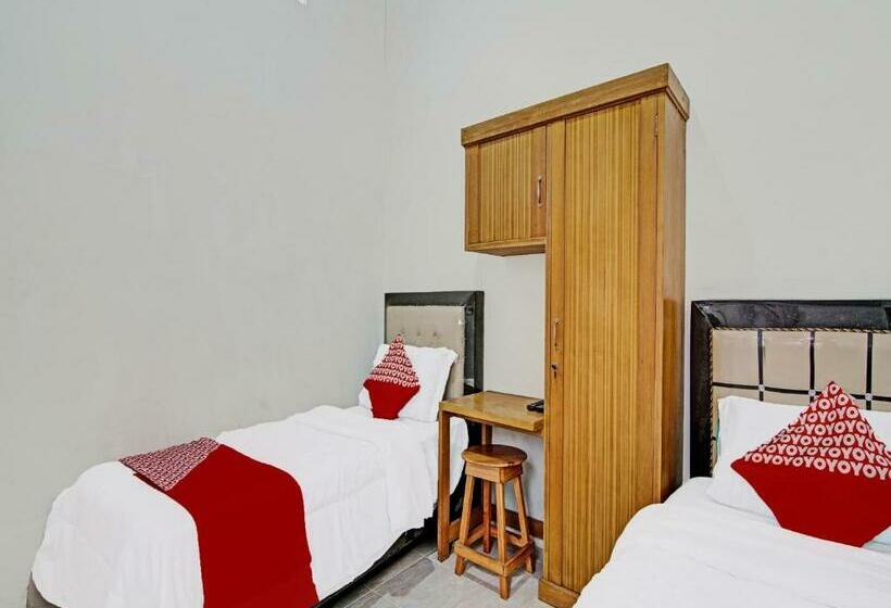 Номер Deluxe, Oyo 91986 Annajah Homestay Syariah