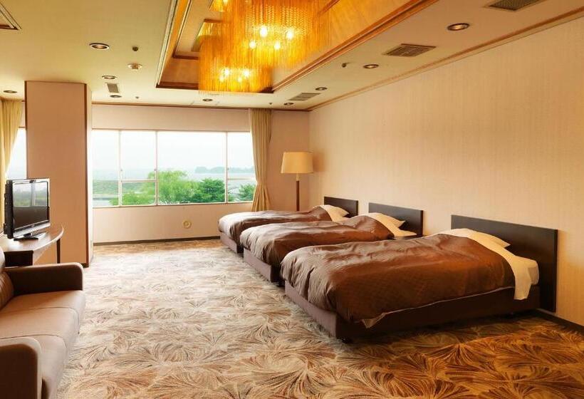 Номер Стандарт Трехместный, Ooedo Onsen Monogatari Premium Hotel Sokan