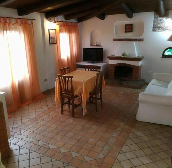 Апартаменты 1 Спальня Вид на Море, Bed & Breakfast Laino