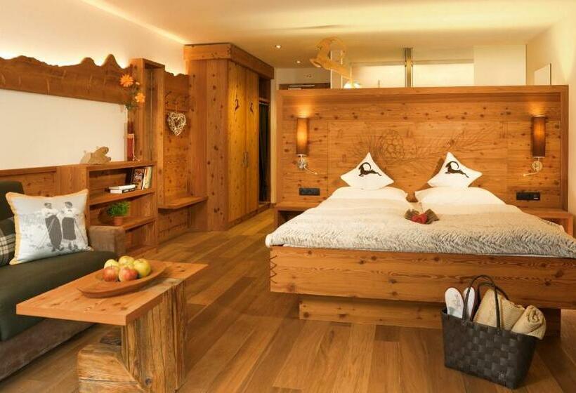 Номер Deluxe с Балконом, Montresor Hotel Pfeldererhof