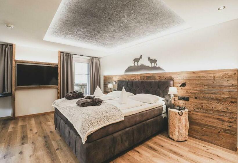 Номер Deluxe, Montresor Hotel Pfeldererhof