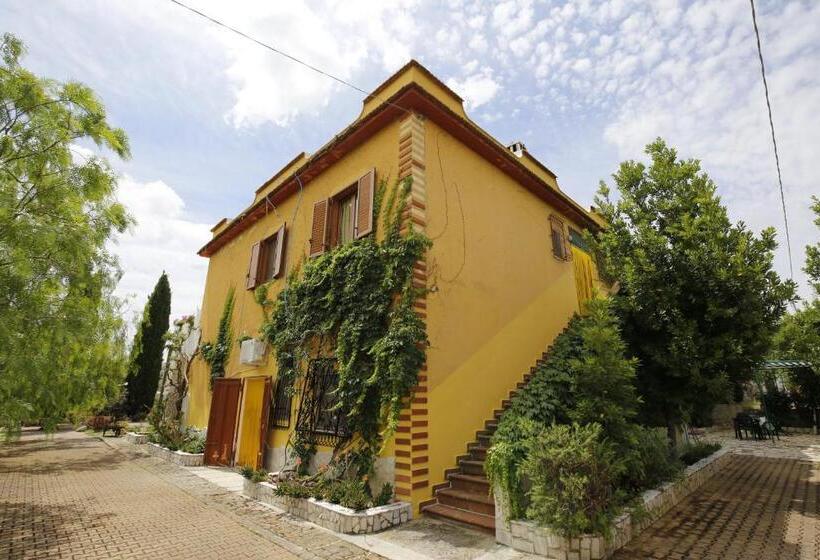 Студия Стандарт, Agriturismo Posta Pastorella