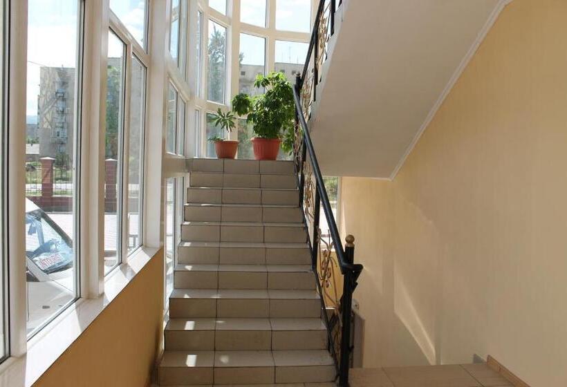 Suite, Altamira