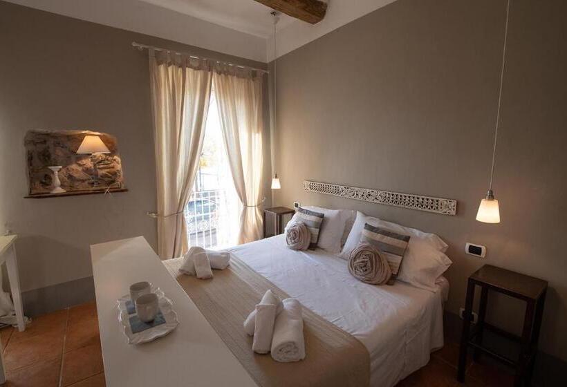 주니어 스위트 호수 전망, Borgo Vistalago