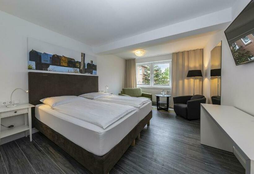 Номер Комфорт, Beach Hotel California
