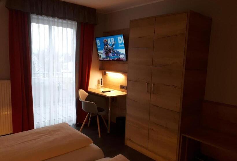 Номер Стандарт, Bigger Hof   Wirtshaus Platzhirsch Am Jahnplatz