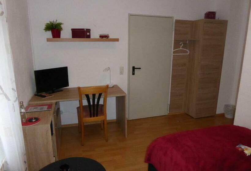 Standard Single Room, Garni Tell