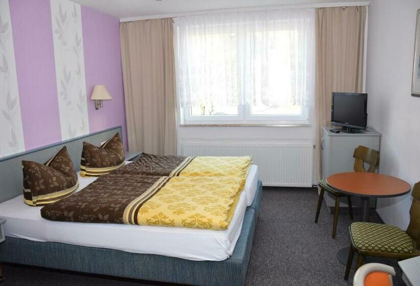 Номер Стандарт Вид на Сад, Marschalls Hotel Am Rennsteig