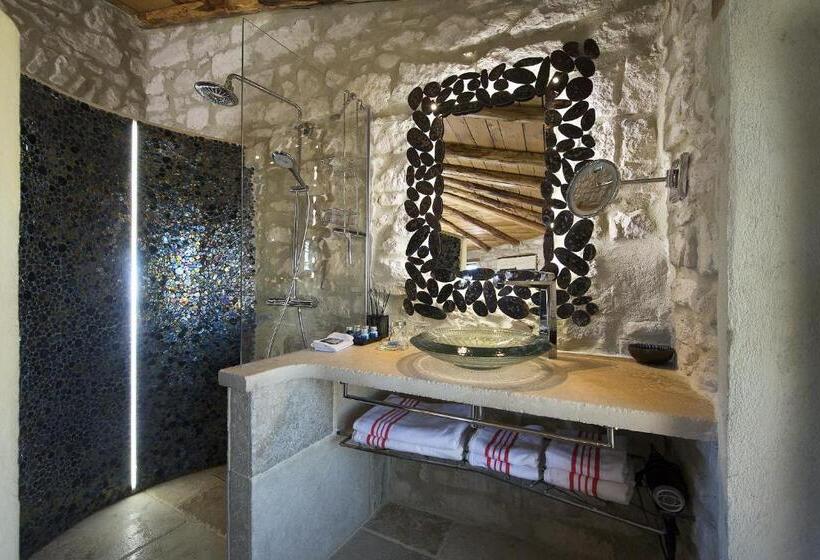 Номер Superior с Балконом, La Maison Du Passage   Chambres   Suites Premium, Spa, Piscine Et Restaurant