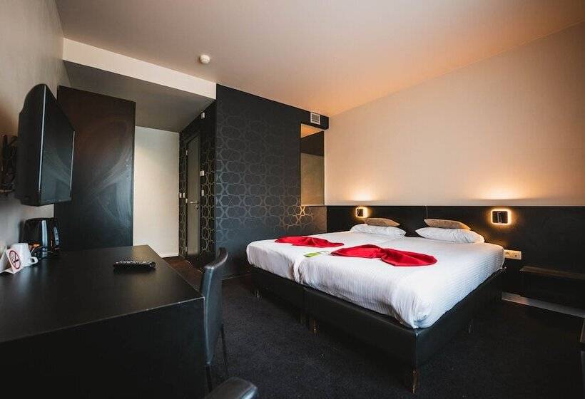 Классический Номер, Utopia Hotel   Art & Nature