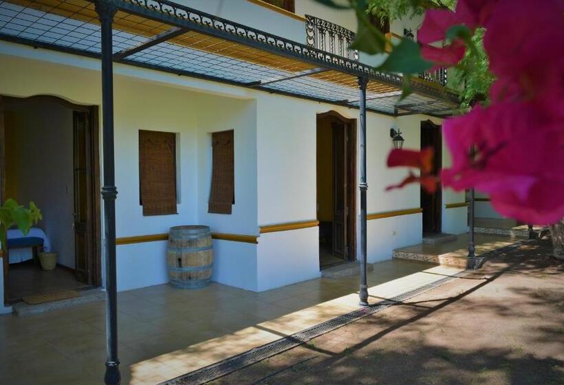 四人标准间, Posada Del Olivo