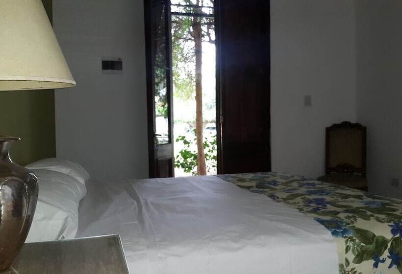 四人标准间, Posada Del Olivo
