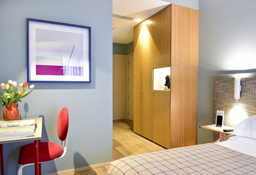 اتاق پنت هاوس, The Editory House Ribeira Porto