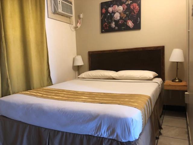 Номер Стандарт, Thriftlodge Edmonton