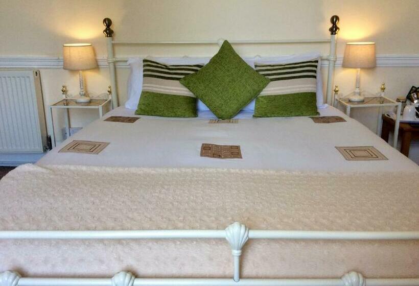 Номер Стандарт Вид на Сад, Aberllynfi Riverside Guest House