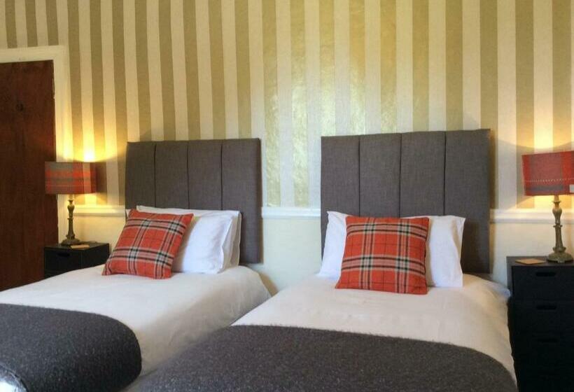 Номер Стандарт Вид на Сад, Aberllynfi Riverside Guest House