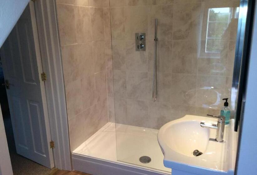 Номер Deluxe Кровать Кинг, Aberllynfi Riverside Guest House