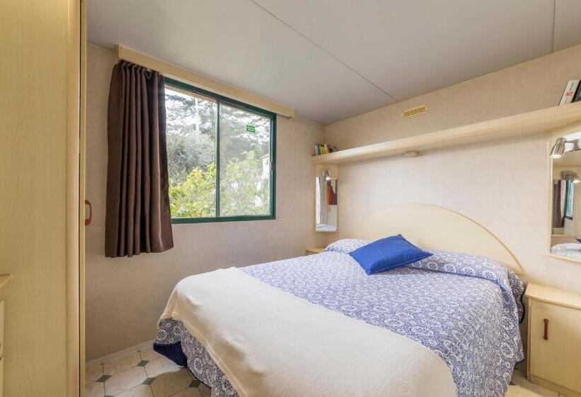 标准平房, Agriturismo Ss Annunziata