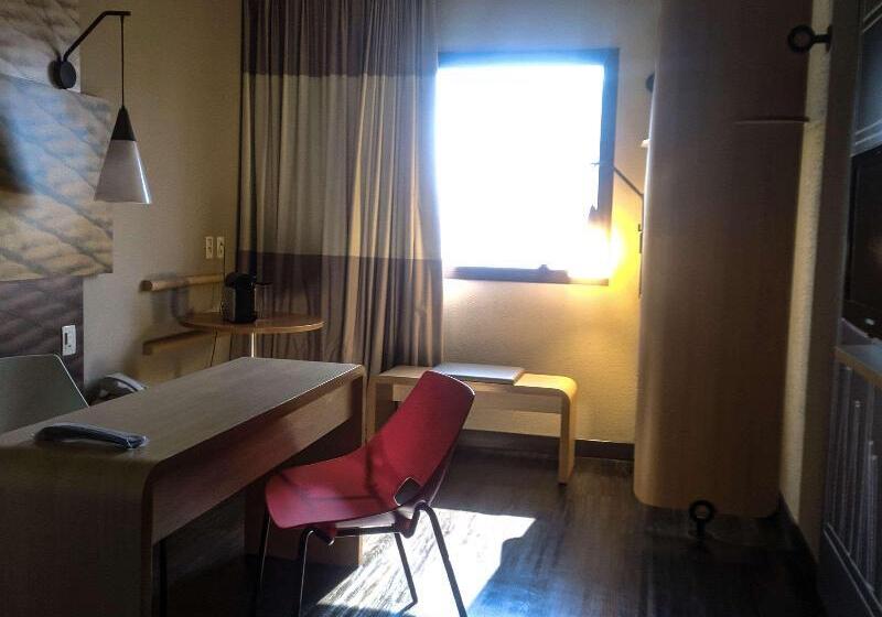 침실 1개 아파트, Ibis Santos Gonzaga Praia