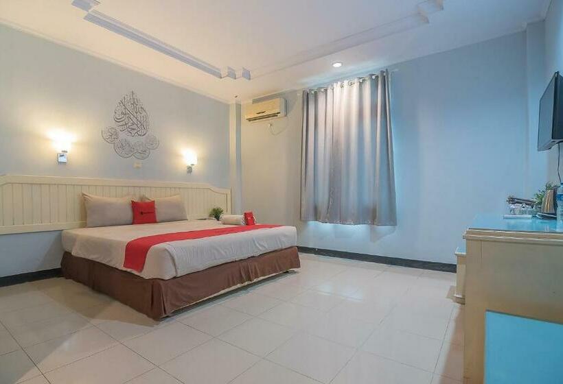 Номер Superior, Reddoorz Syariah At Grand Taufiq Tarakan