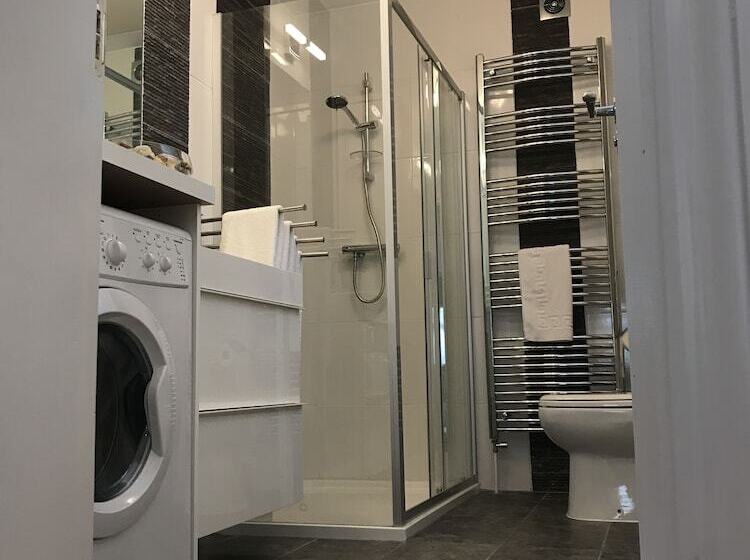 Апартаменты Классик 1 Спальня, Shq Apartments
