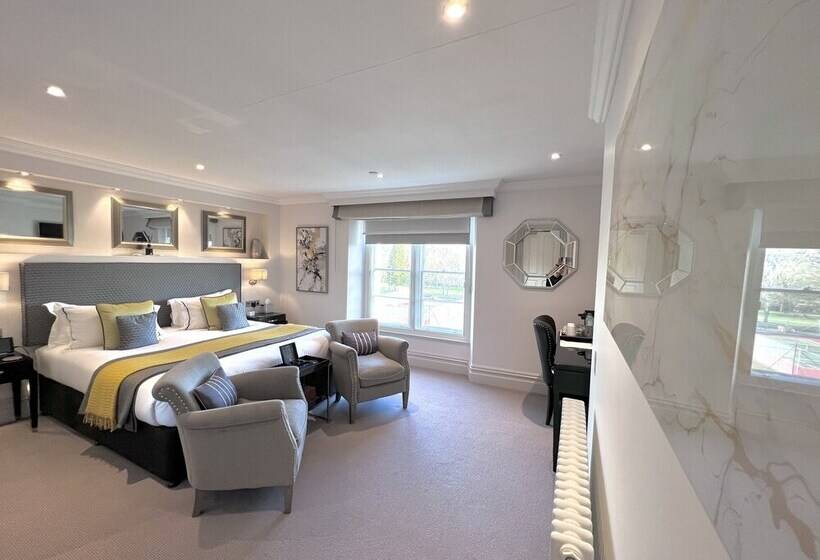 Номер Deluxe, Tavistock House