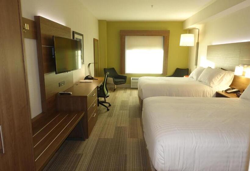 Номер Стандарт Адаптированный для Инвалидов, Holiday Inn Express & Suites Brentwood By Ihg