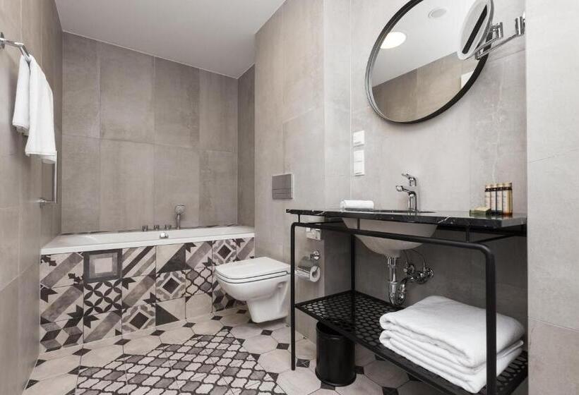 Номер Премиум, Indigo Krakow   Old Town, An Ihg