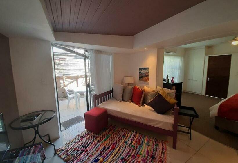 Büyük boy yataklı Executive Oda, Absolute Bosch Guest House