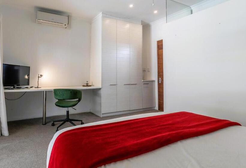 Havuz Manzaralı Standart Oda, Absolute Bosch Guest House