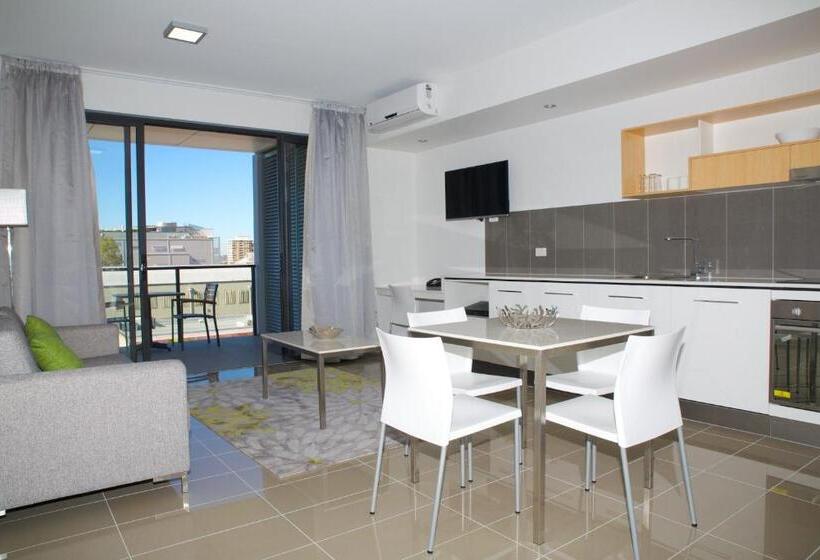 Апартаменты 2 Спальни, Atrio Apartments