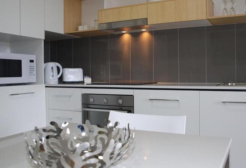 Апартаменты 2 Спальни, Atrio Apartments