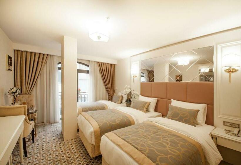 Номер Стандарт Трехместный, Beethoven Hotel   Special Category