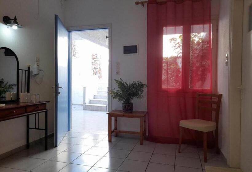 Economy Quadruple Room, Grande Murano
