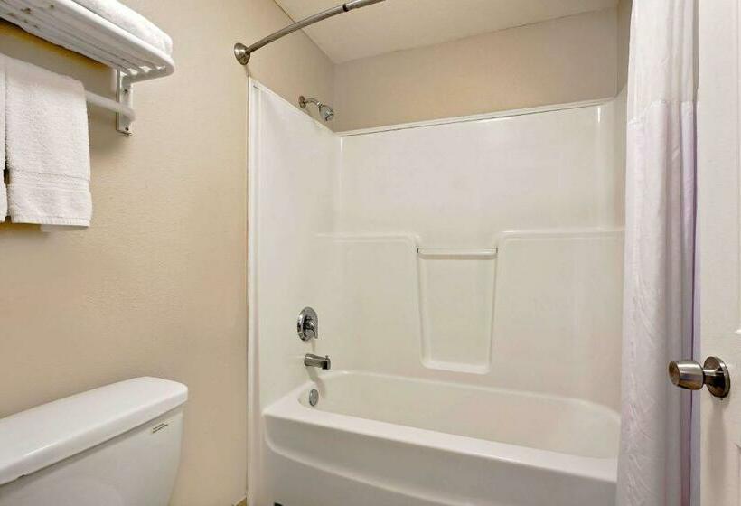 Стандартный Номер Кровать Кинг, Days Inn By Wyndham Lakewood South Tacoma