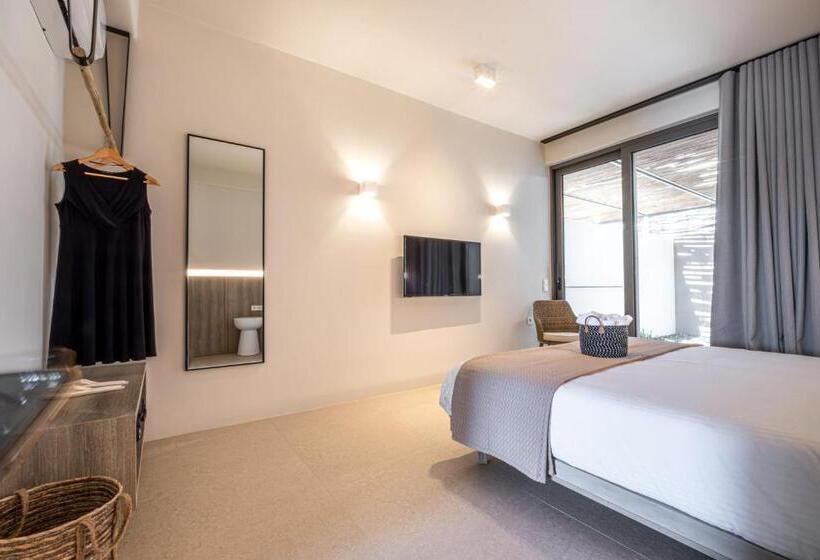 Люкс Вид на Море, Yenesis Seaside Retreat   Adults Only