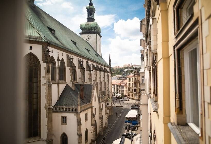 Апартаменты 1 Спальня Вид на Город, Jacob Brno