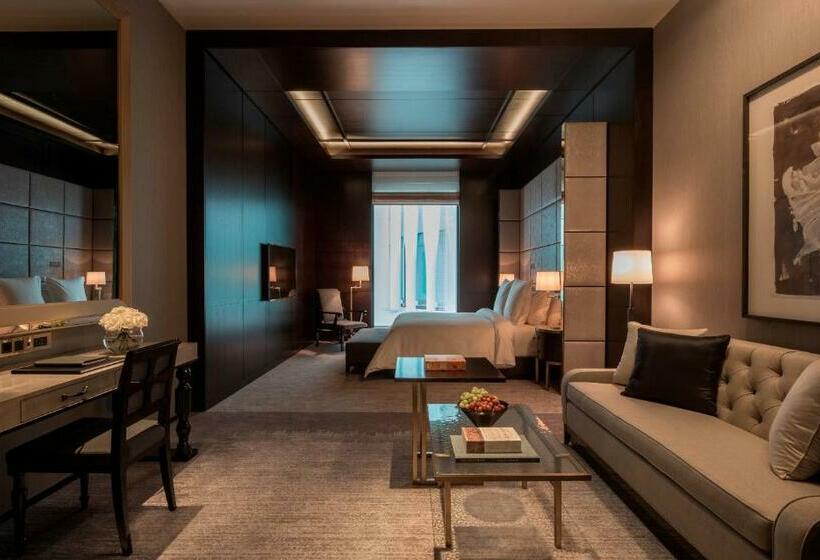 Номер Executive, Four Seasons Hotel London At Tower Bridge