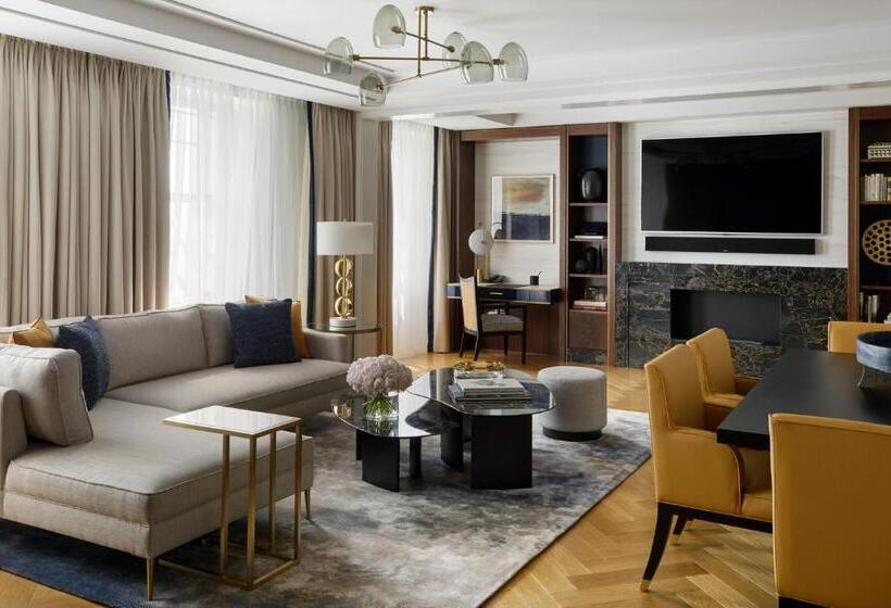 Апартаменты 2 Спальни, Four Seasons Hotel London At Tower Bridge