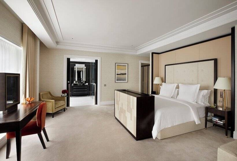 Королевский Люкс, Four Seasons Hotel London At Tower Bridge